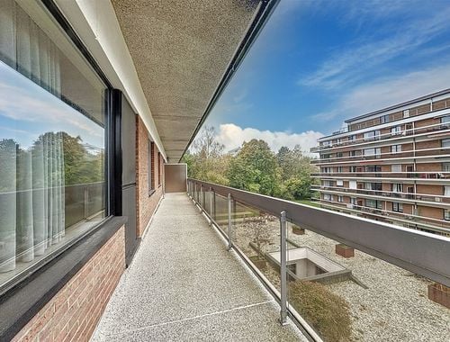                                         Appartement te koop in Elsene, € 280.000
