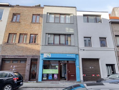                                         Bien commercial avec habitation à vendre à Antwerpen, € 395.000
