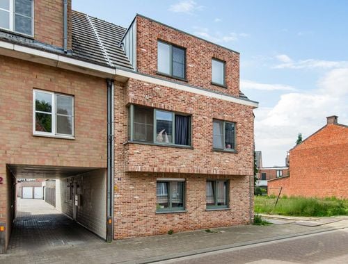                                         Gemengd gebruik te koop in Lint, € 965.000
