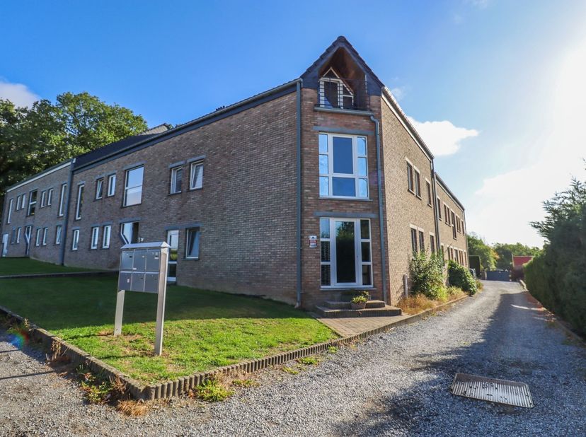 Appartement à vendre à ,
                    5640 Mettet