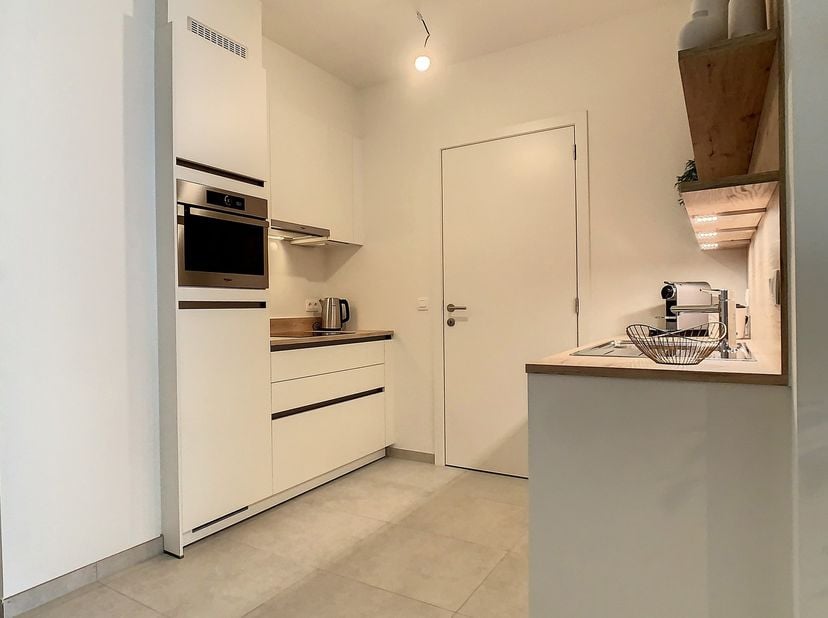 Comfortabel wonen in het hart van Hasselt<br />
Met een bewoonbare oppervlakte van 68 m² biedt dit full-service appartement alles voor een comfortabel