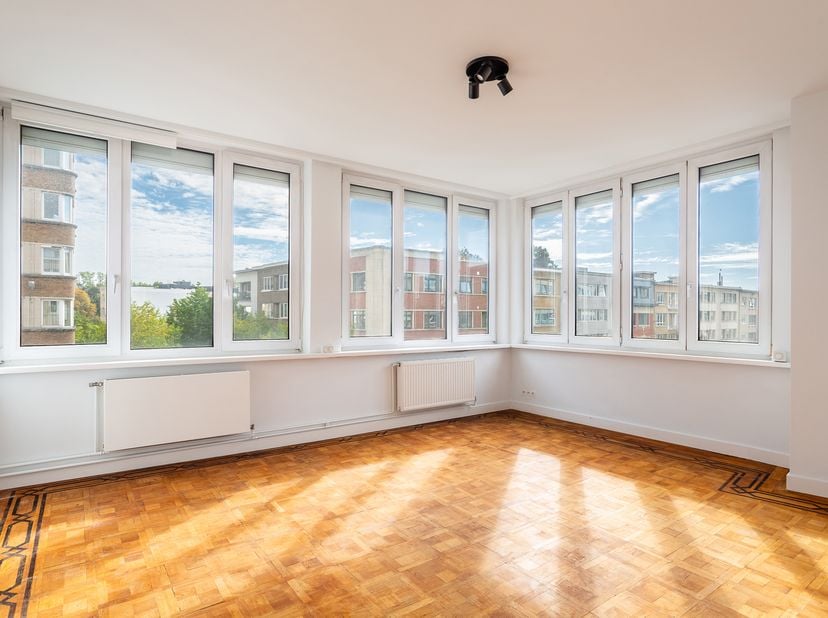 Appartement à vendre à Camille Huysmanslaan 38 boîte 202,
                    2020 Antwerpen
