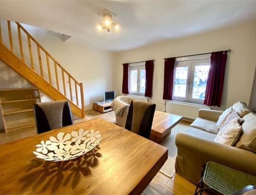                                         Appartement te huur in Elsene, € 1.225
