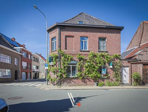                                         Maison à vendre à Izegem, € 129.000
