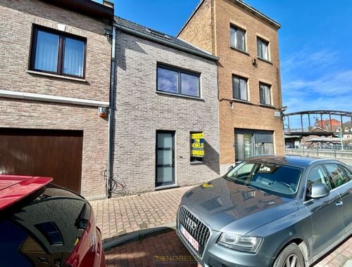                                         Woning te huur in Ronse, € 925
