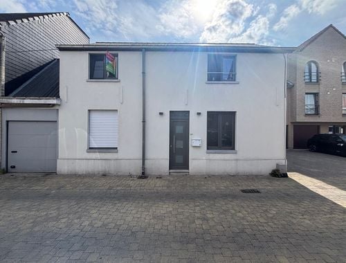                                         Woning te huur in Nieuwerkerken, € 975
