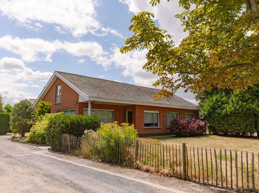 Huis te koop in Revinzestraat 70,
                    8820 Torhout
