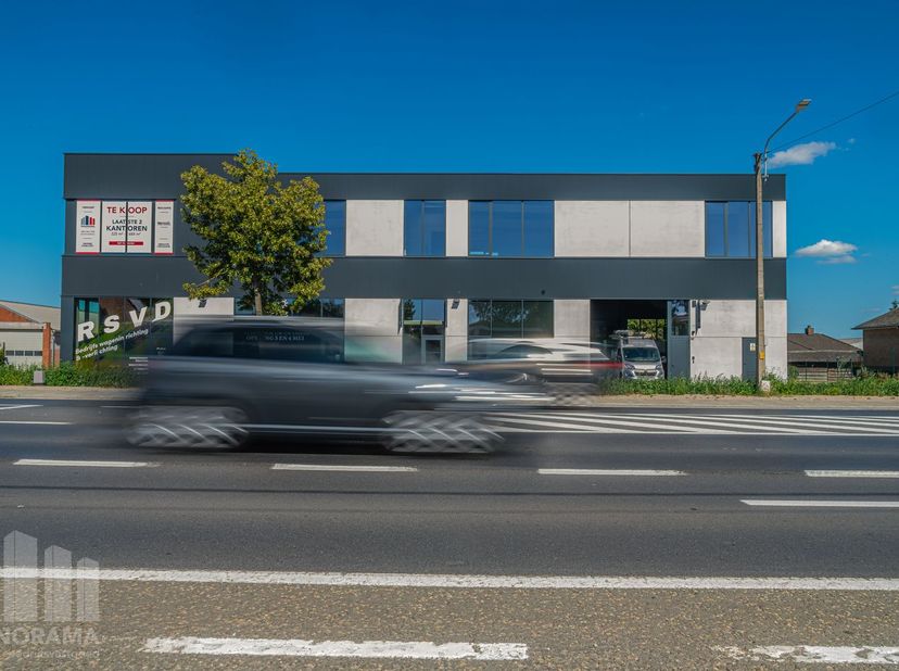 Bedrijfsvastgoed te huur in Bruggesteenweg 235-237,
                    8830 Hooglede