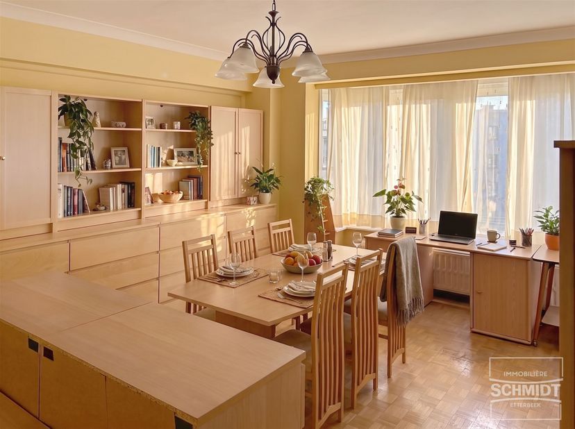 Appartement à louer
                    à 1160 Auderghem