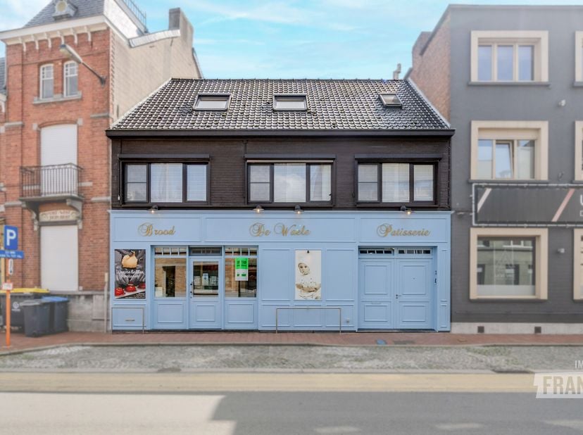 Bedrijfsvastgoed te koop in Statiestraat 3,
                    8810 Lichtervelde