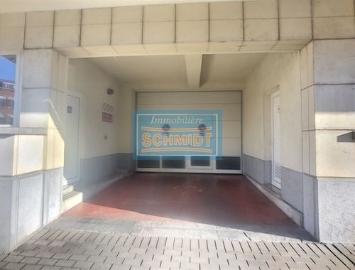                                        Garagebox te huur in Etterbeek, € 110
