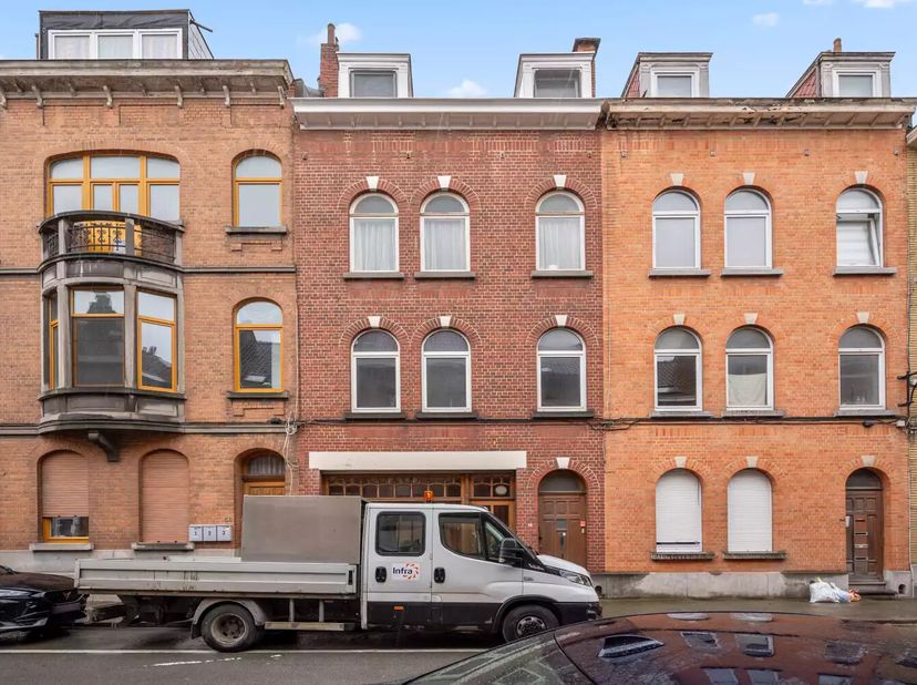 Huis te koop in Vliegpleinstraat 56,
                    1140 Evere