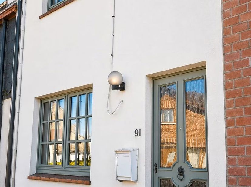 Huis te huur
                    in 6120 Nalinnes