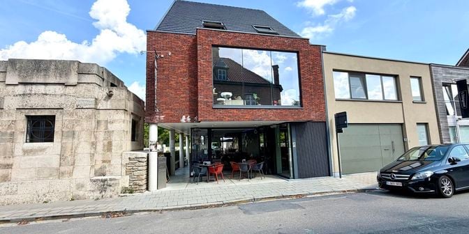 Bedrijfsvastgoed te koop in Hospitaalstraat 8, 8908 Vlamertinge