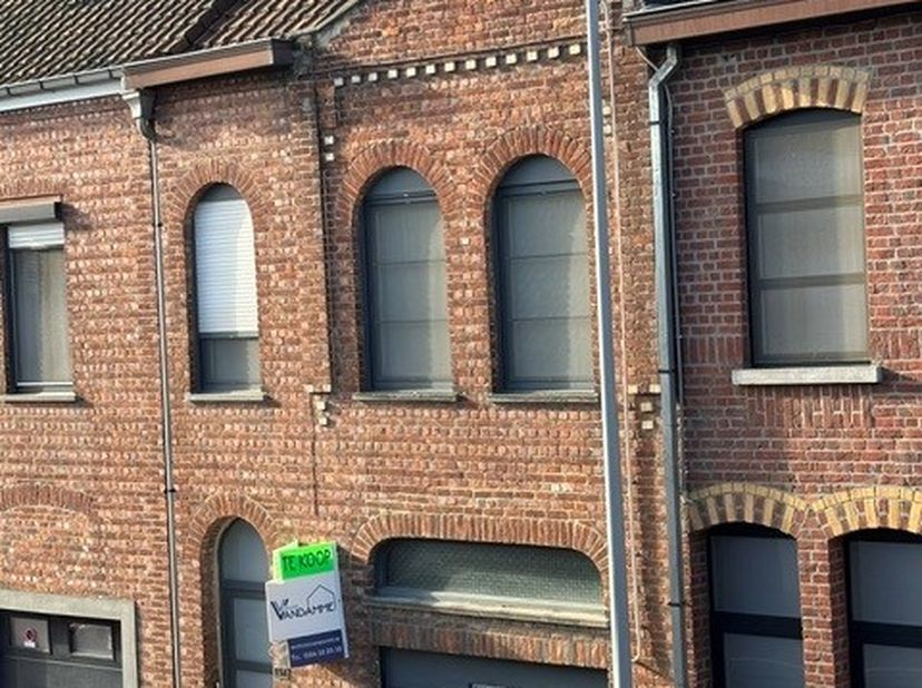 Huis te koop in Generaal Deprezstraat 154,
                    8530 Harelbeke