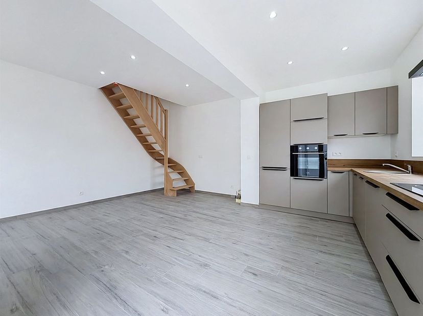 Huis te koop in Rue de Neuville 179,
                    7700 Moeskroen