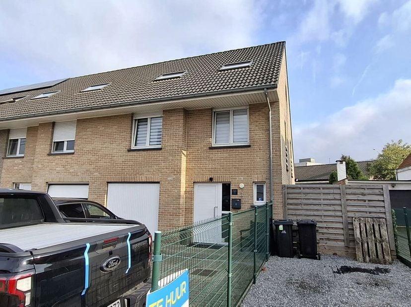 Huis te huur in Vanderborghtstraat 3,
                    1820 Melsbroek