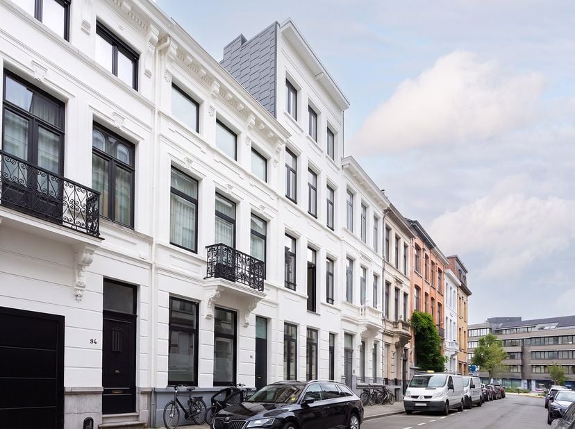 Appartement à vendre
                    à 2600 Berchem
