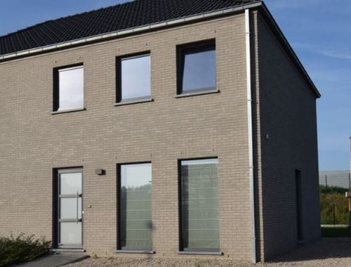                                         Maison à vendre à De Pinte, € 412.608
