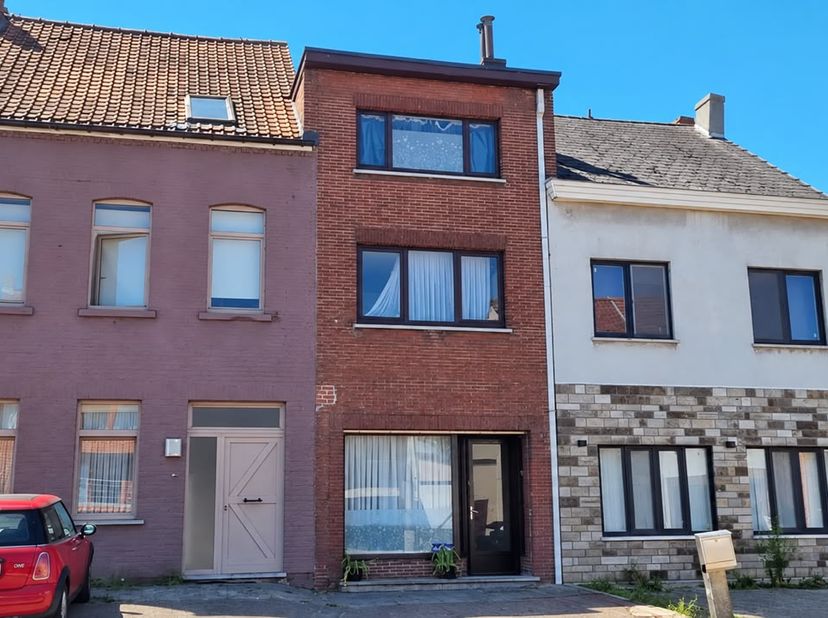 Huis te huur in Antwerpsesteenweg 6,
                    3970 Leopoldsburg