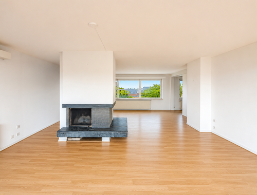                                         Penthouse te koop in Ukkel, € 460.000
