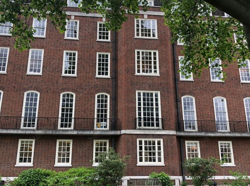 OPTIE:<br />
REGIO ZELZATE: Interessante opbrengst- en multifunctioneel ontwikkelingsproject in landelijke omgeving<br />
&amp;bull; Appartementen<br />
&amp;