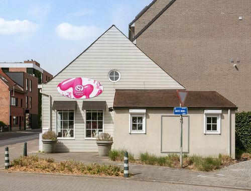                                         Handelszaak te koop in Bonheiden, € 235.000
