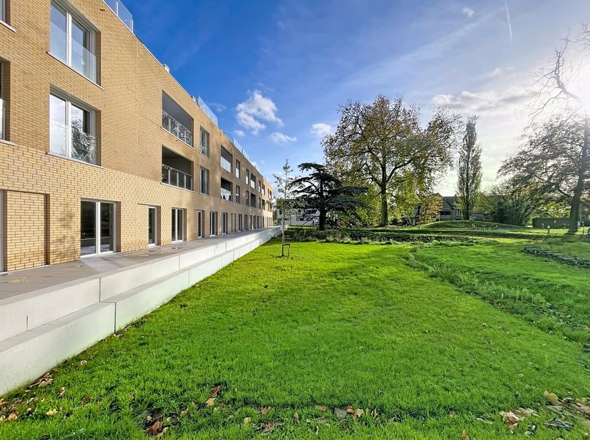 Dans le cadre du nouveau projet de construction de Sainte-Hélène, un espace de bureau polyvalent sera disponible au rez-de-chaussée, adapté à diverses