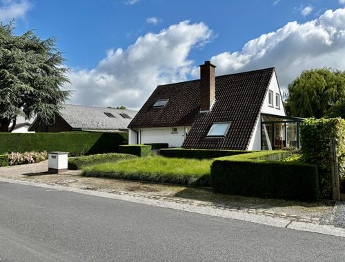                                         Villa à vendre à Heule, € 579.000

