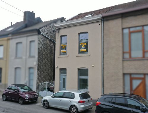                                         Woning te koop in Jemeppe-sur-Meuse, € 215.000
