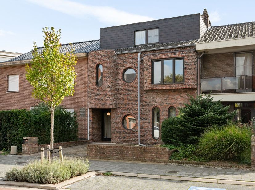 Maison à vendre à Vennestraat 3,
                    2400 Mol
