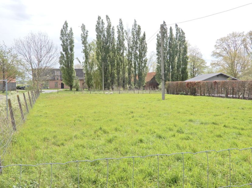 Terrain à vendre
                    à 8850 Ardooie