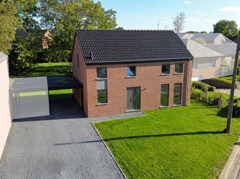 Maison à vendre à Rue de la Croisette 5 C,
                    4280 Crehen