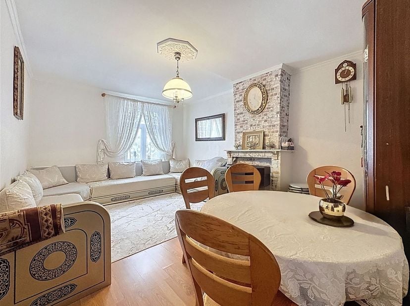 Appartement te koop in ,
                    1080 Sint-Jans-Molenbeek