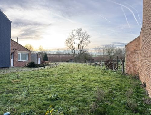                                         Terrain à bâtir à vendre à Sint-Kwintens-Lennik, € 195.000
