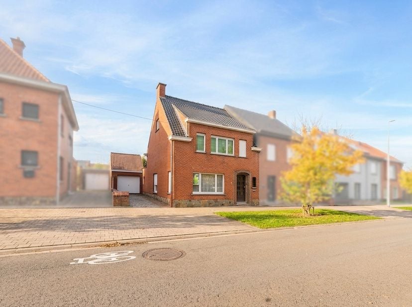 Huis te koop in Lekkensstraat 41,
                    8800 Rumbeke