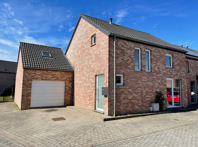 Huis te huur in ,
                    7880 Vloesberg
