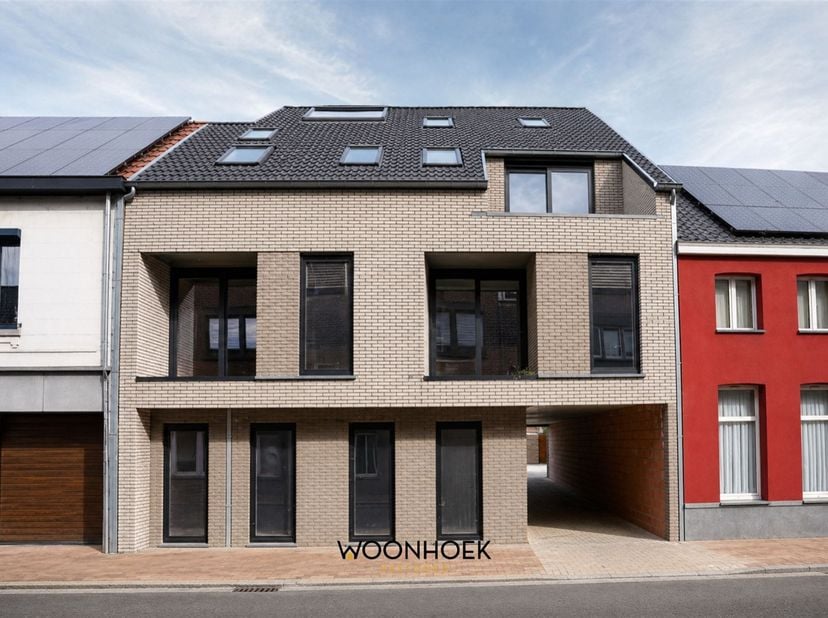 Nouveau projet d'investissement avec cinq appartements dans le centre de Moerbeke<br />
<br />
Au cœur de Moerbeke, dans un emplacement central proc