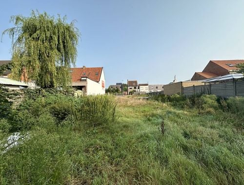                                         Grond te koop in Oostduinkerke, € 185.000
