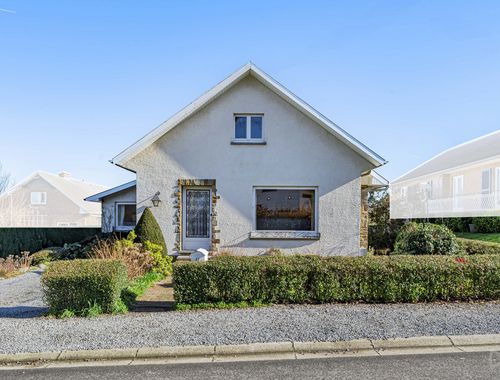                                         Villa à vendre à Champion, € 335.000
