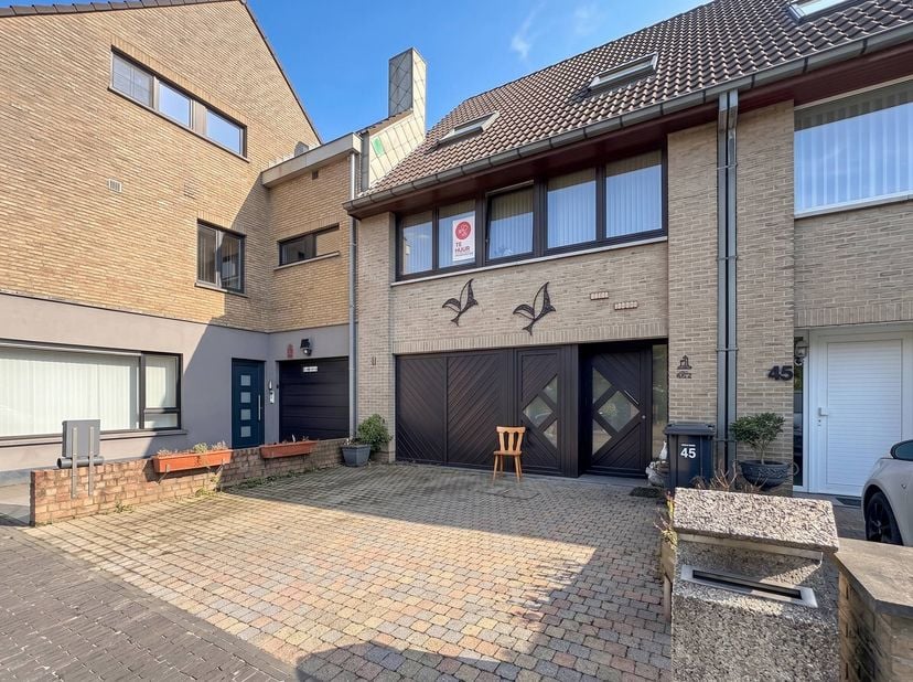 Maison à louer à Chrysantenstraat 45a,
                    8400 Oostende