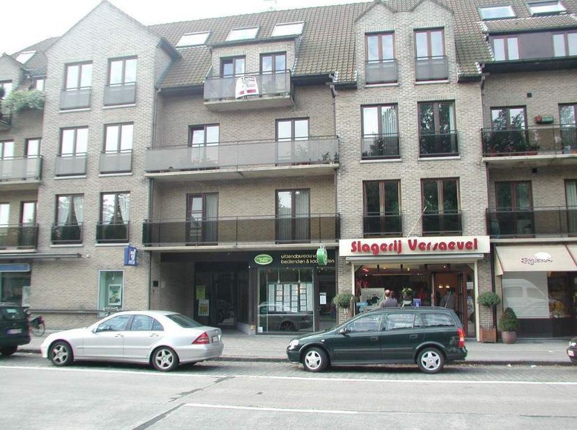 Appartement te huur in Westlaan 15 bus 6,
                    8800 Roeselare