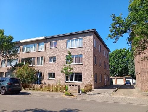                                         Appartement à louer à Borsbeek, € 1.120
