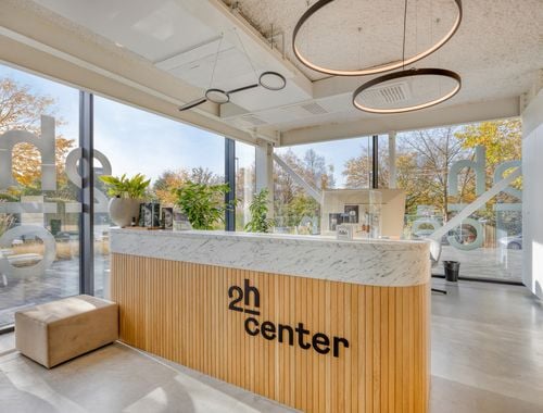                                         Bureaux à louer à Bruxelles, € 1.000
