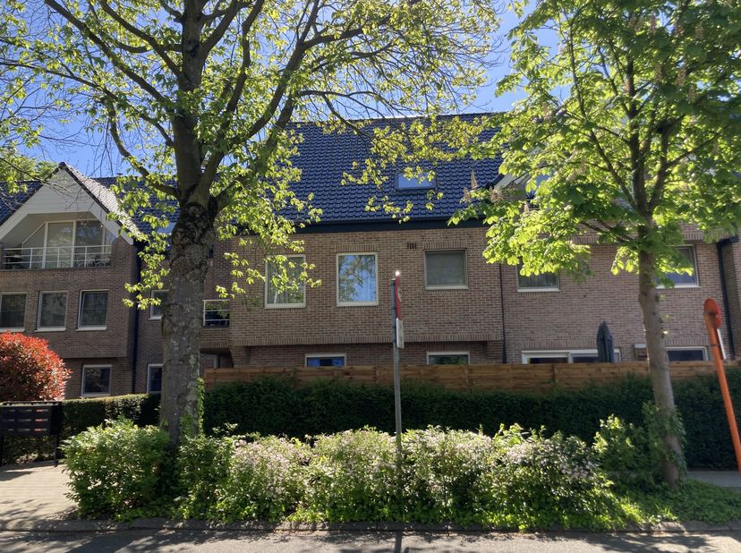 Appartement à louer
                    à 2400 Mol