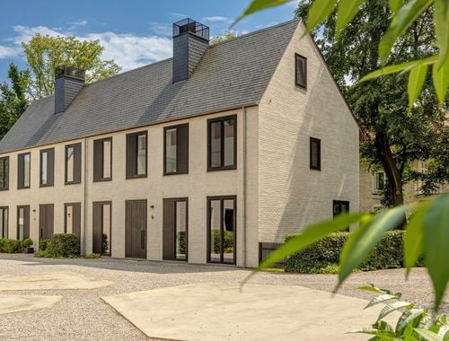                                         Maison unifamiliale à vendre à 's Gravenwezel, € 685.000
