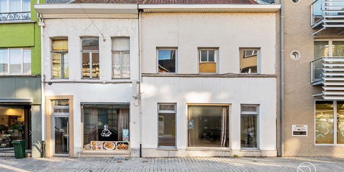 Huis te koop in Wijnstraat 77-79, 9600 Ronse