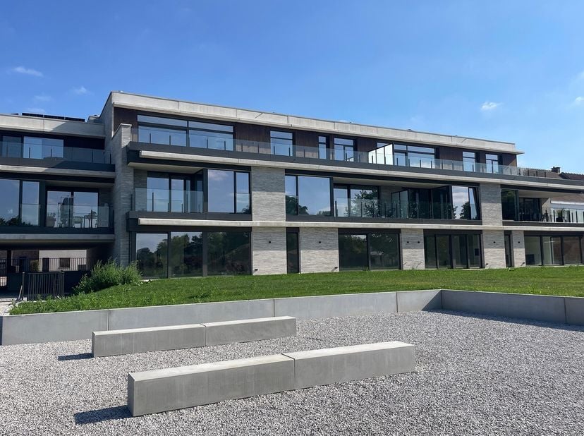 Appartement te koop
                    in 9660 Nederbrakel