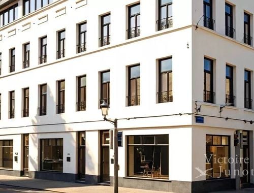                                         Commerce à vendre à Ixelles, € 330.000
