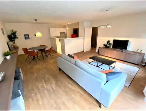                                         Appartement à vendre à Etterbeek, € 470.000
